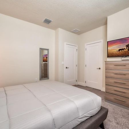 Comfortable Townhome With Private Pool Near Disney Four Corners Экстерьер фото