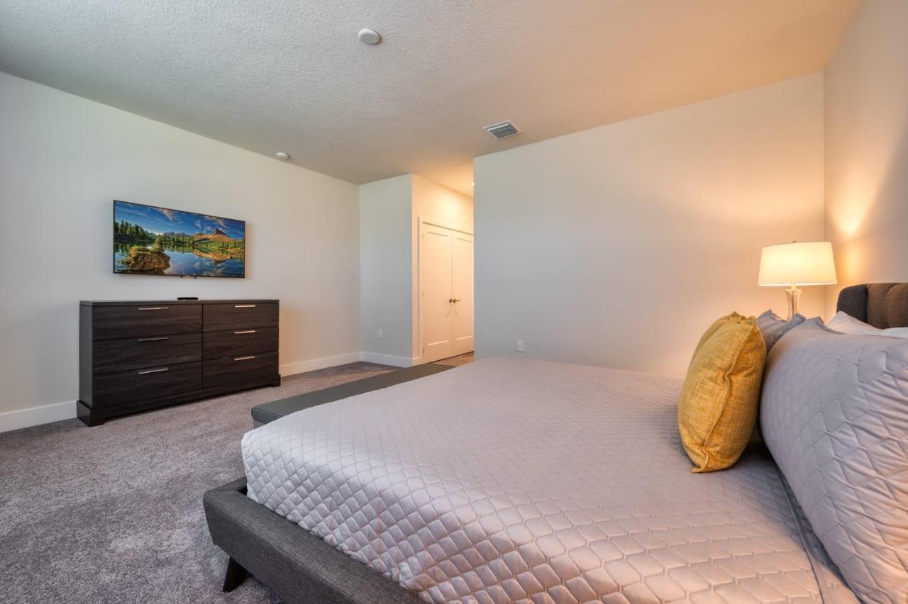 Comfortable Townhome With Private Pool Near Disney Four Corners Экстерьер фото